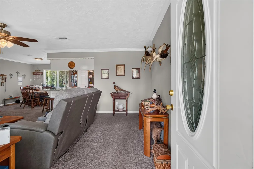 165 Pecan Cove Lane Onalaska, TX 77360