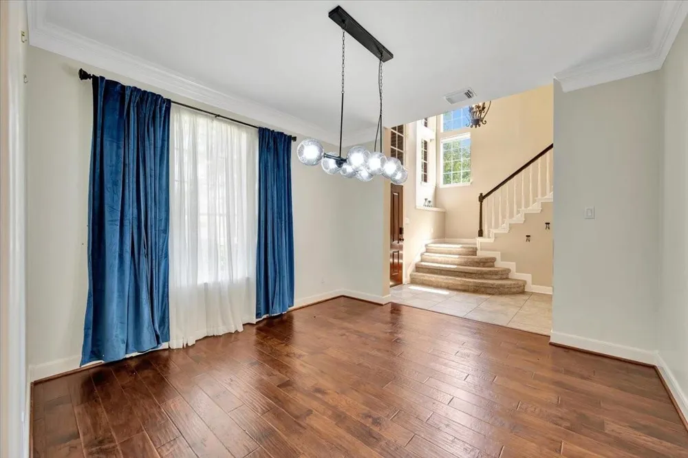 1350 Remington Crest Drive Houston, TX 77094