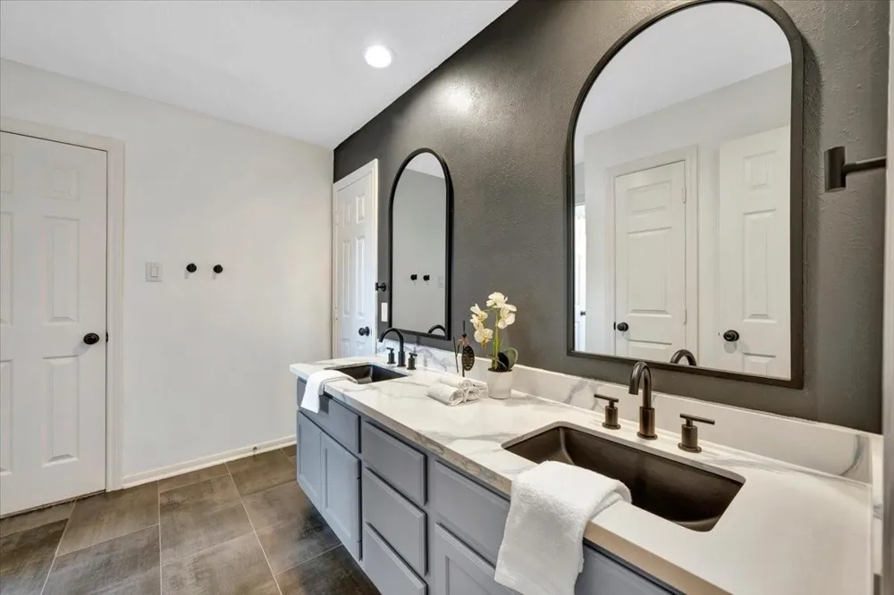 1350 Remington Crest Drive Houston, TX 77094