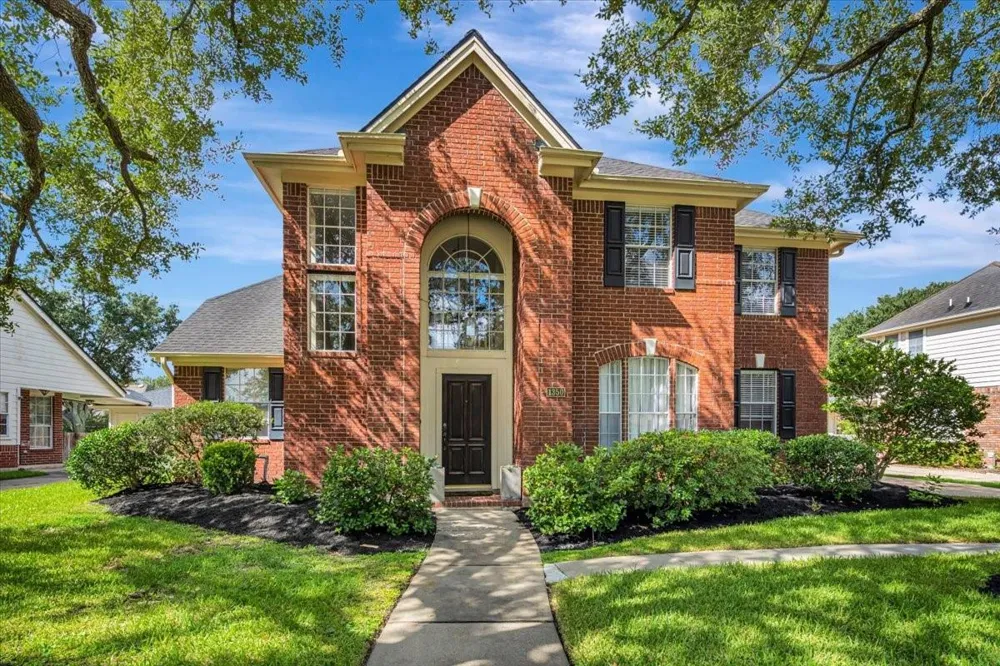1350 Remington Crest Drive Houston, TX 77094