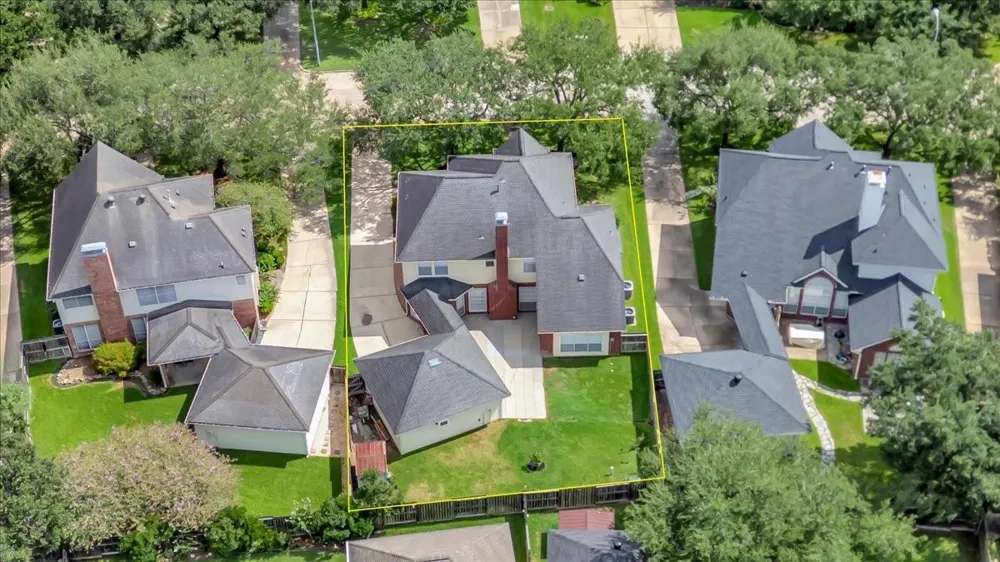 1350 Remington Crest Drive Houston, TX 77094