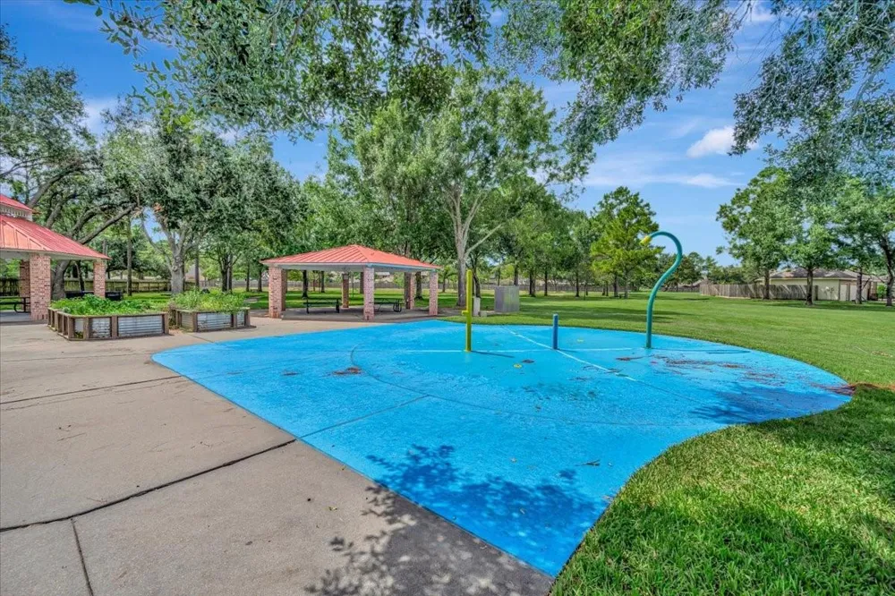 1350 Remington Crest Drive Houston, TX 77094