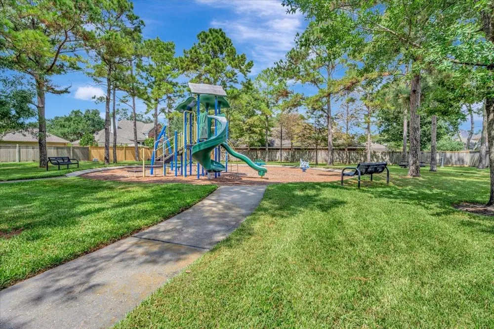 1350 Remington Crest Drive Houston, TX 77094