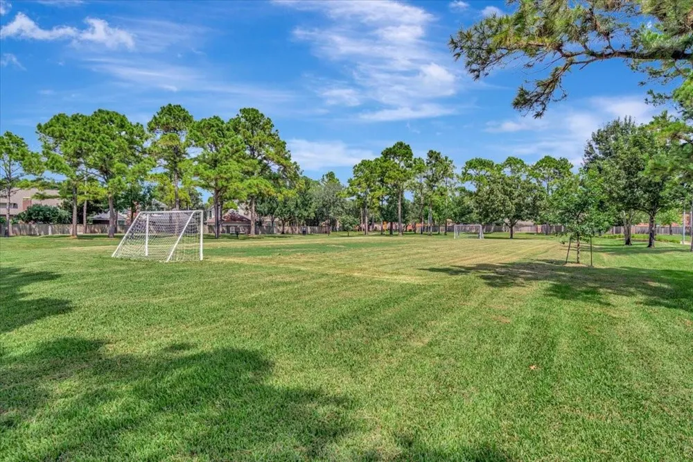 1350 Remington Crest Drive Houston, TX 77094
