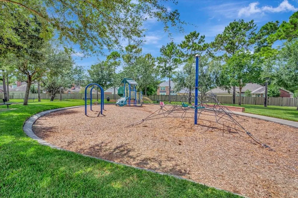 1350 Remington Crest Drive Houston, TX 77094