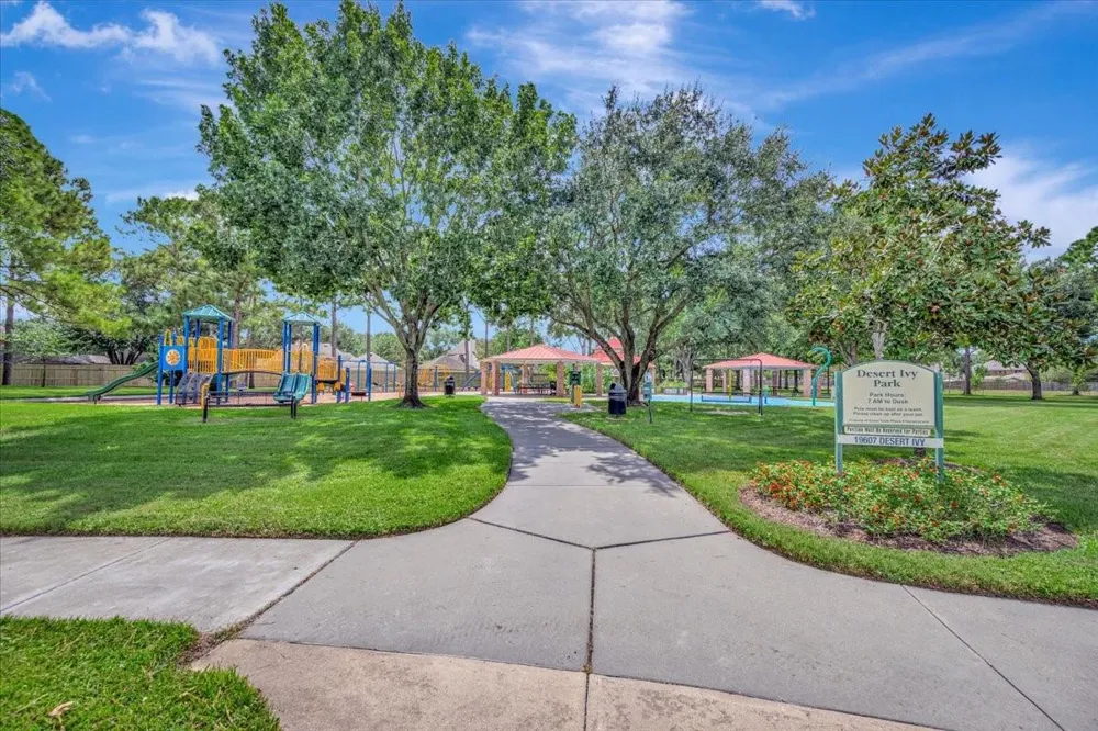 1350 Remington Crest Drive Houston, TX 77094