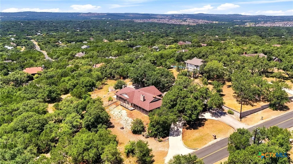 5691 Circle Oak Drive Bulverde, TX 78163