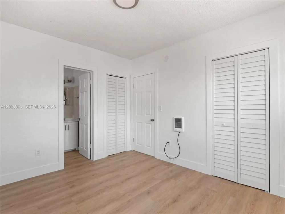 500 SW 3rd St Miami, FL 33130