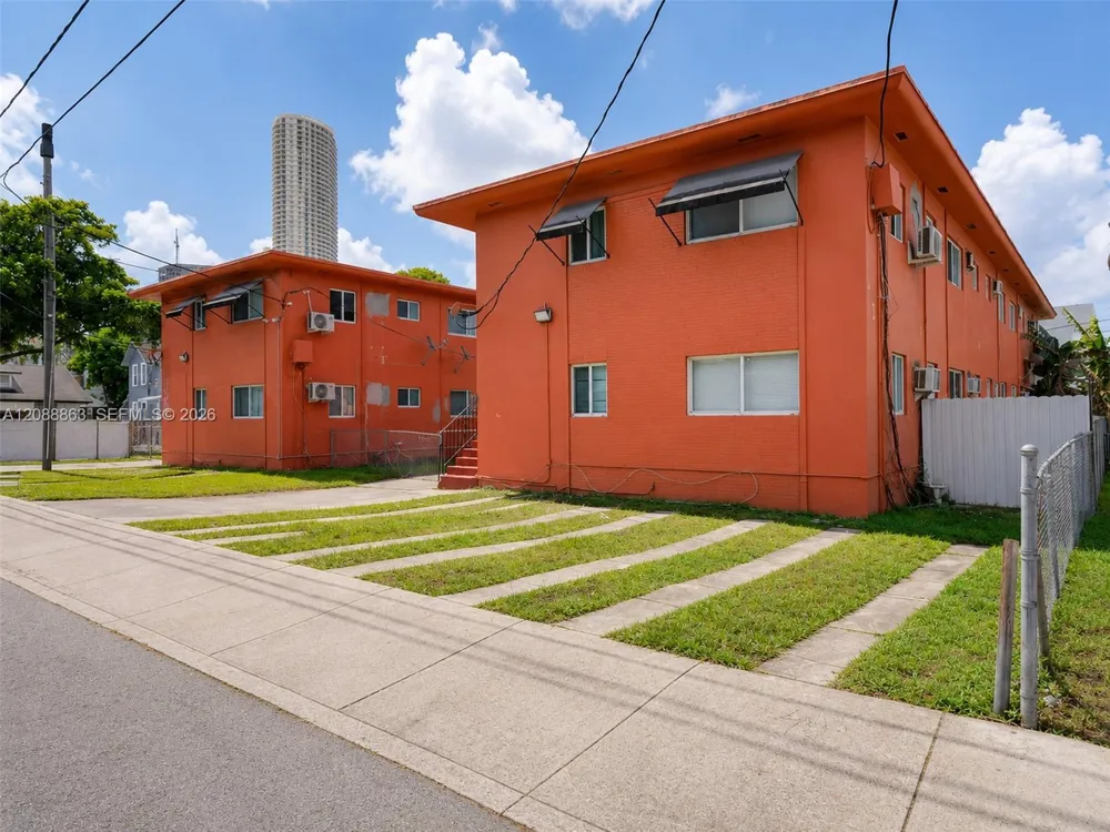 500 SW 3rd St Miami, FL 33130