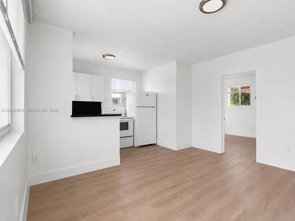 500 SW 3rd St Miami, FL 33130
