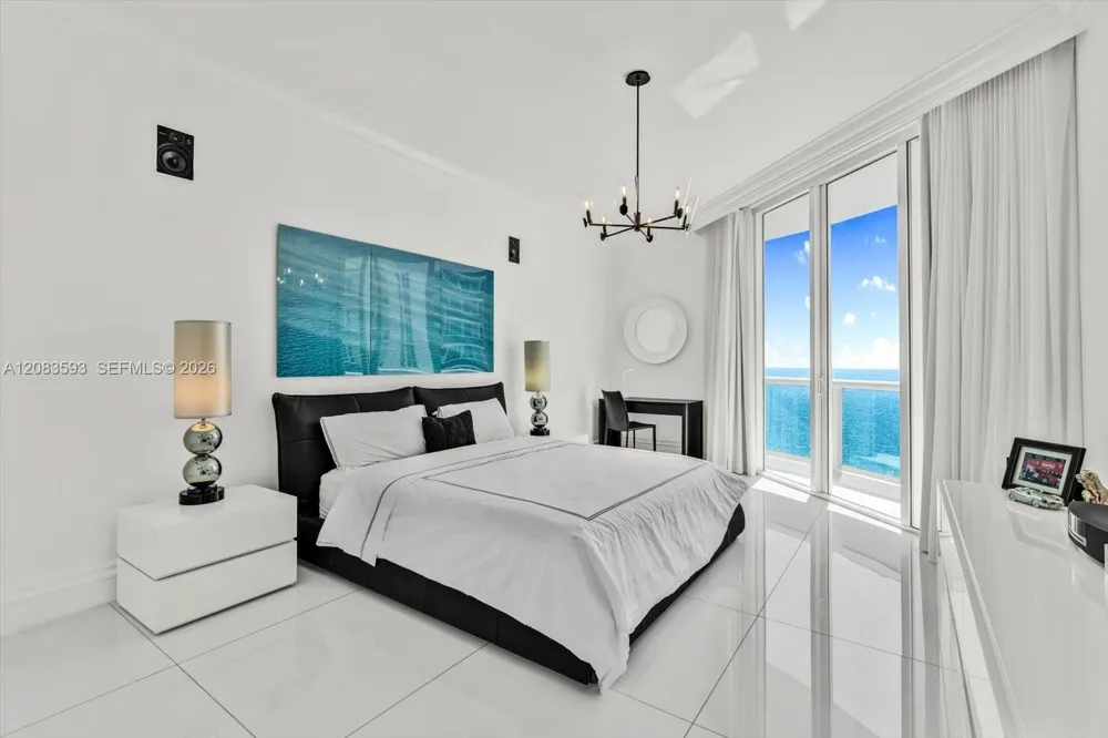 15901 Collins Ave #1606 Sunny Isles Beach, FL 33160