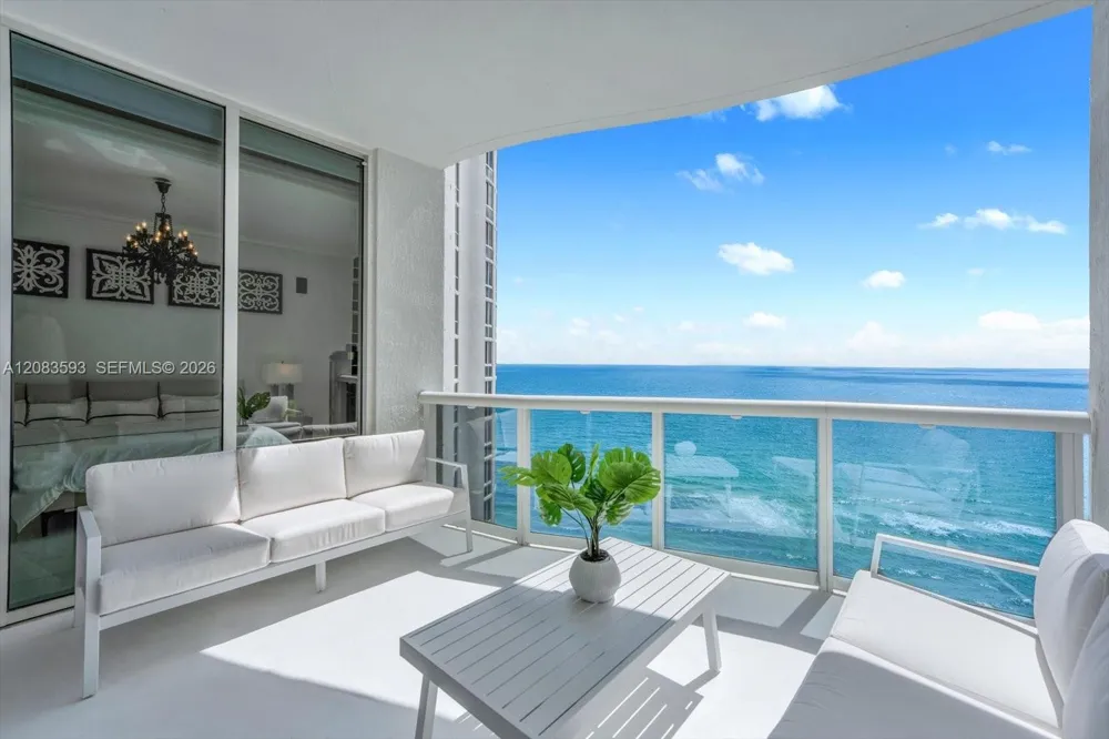 15901 Collins Ave #1606 Sunny Isles Beach, FL 33160