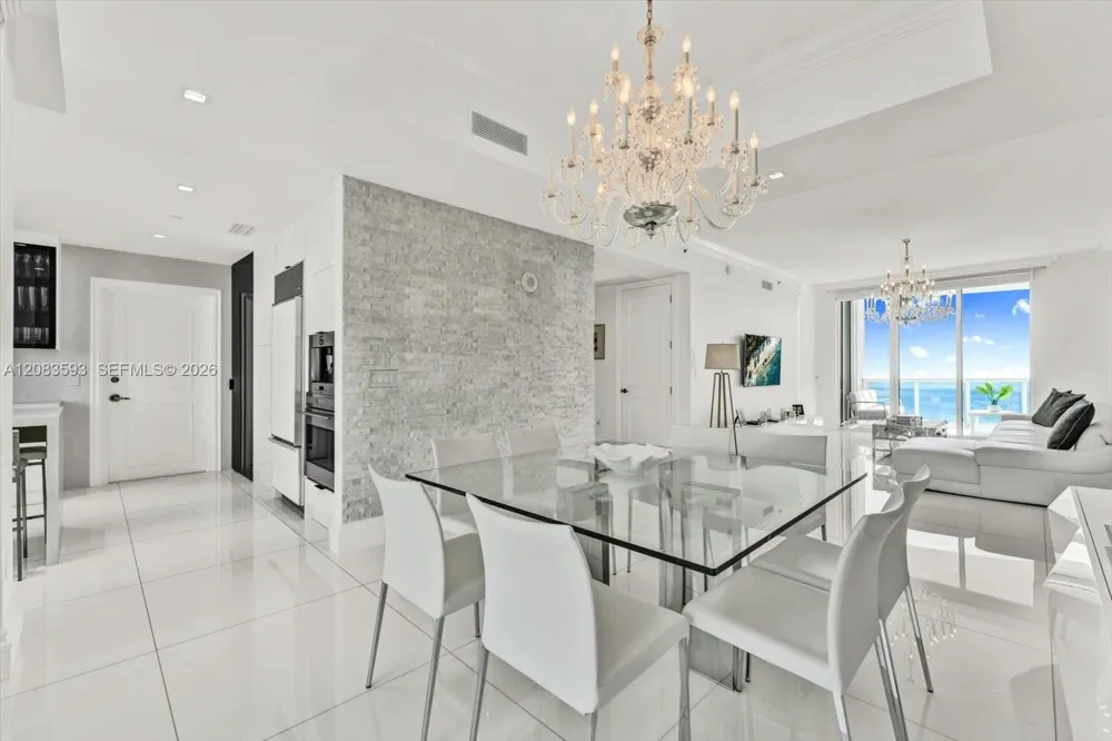15901 Collins Ave #1606 Sunny Isles Beach, FL 33160