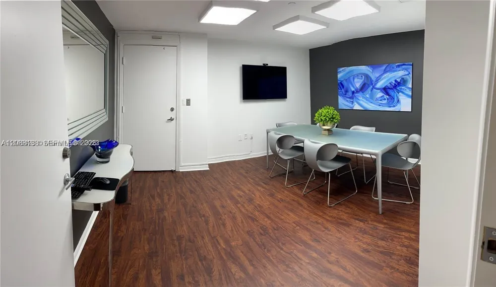 10 Aragon Ave #1216 Coral Gables, FL 33134