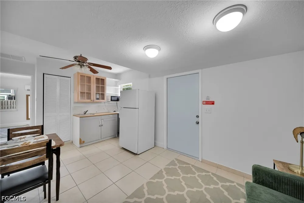 SW 39th Street Cape Coral, FL 33914