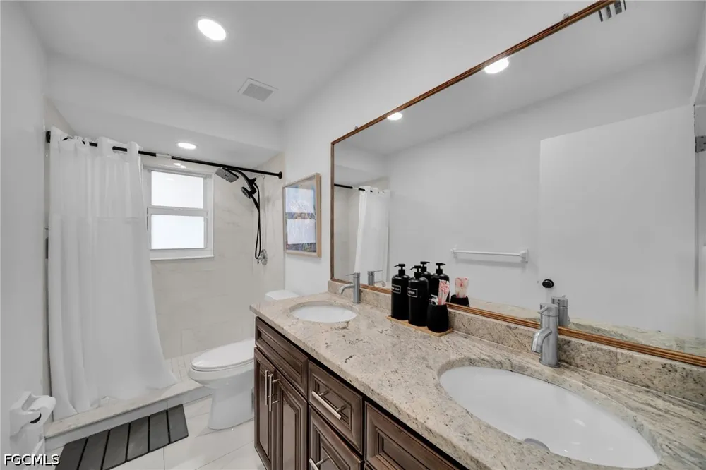 SW 39th Street Cape Coral, FL 33914