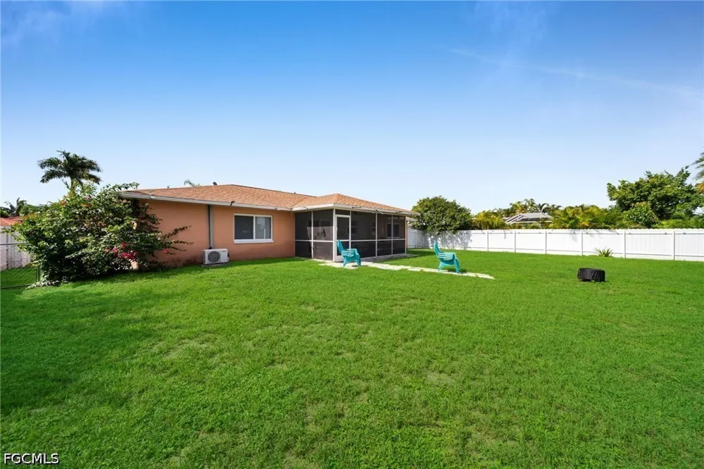 SW 39th Street Cape Coral, FL 33914