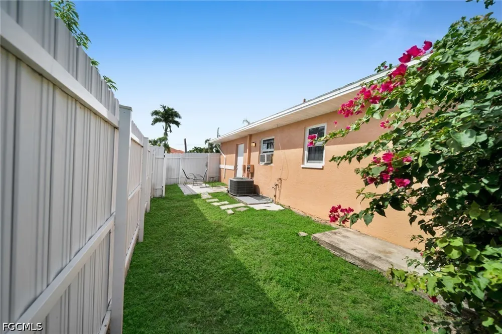 SW 39th Street Cape Coral, FL 33914