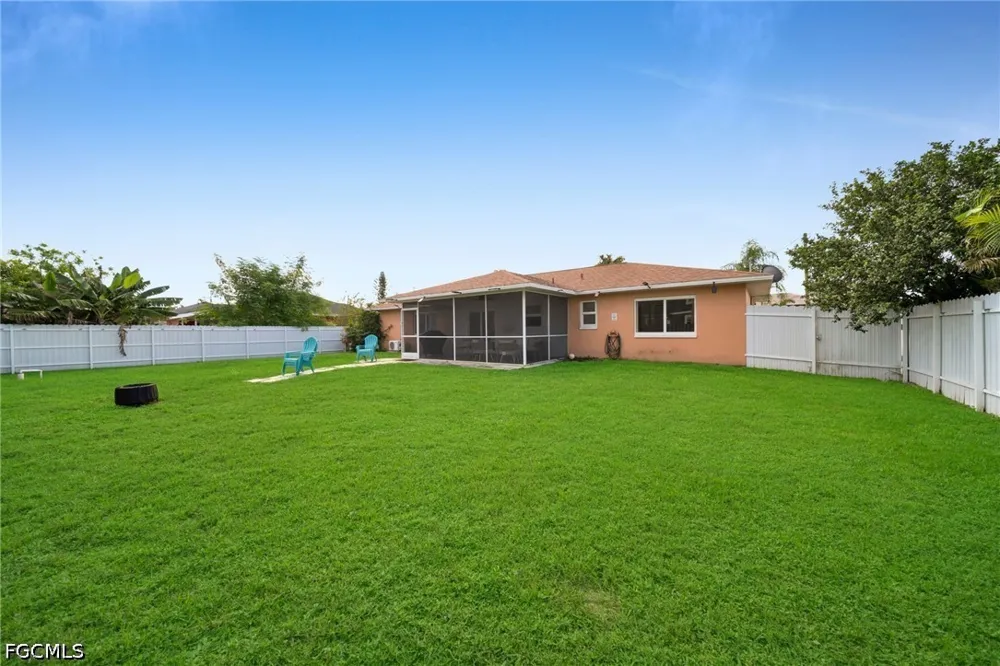 SW 39th Street Cape Coral, FL 33914