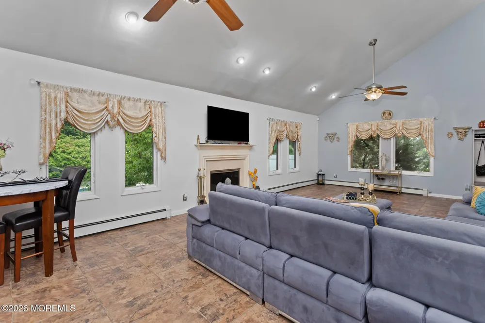 2126 Dorothy Road Toms River, NJ 08753