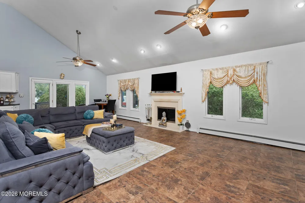2126 Dorothy Road Toms River, NJ 08753