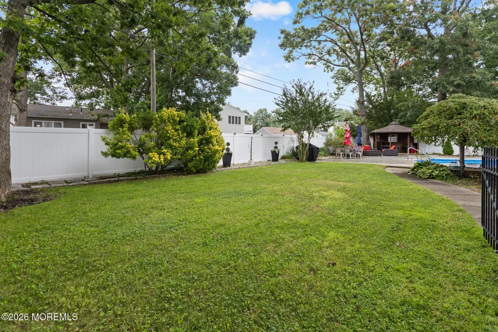 2126 Dorothy Road Toms River, NJ 08753