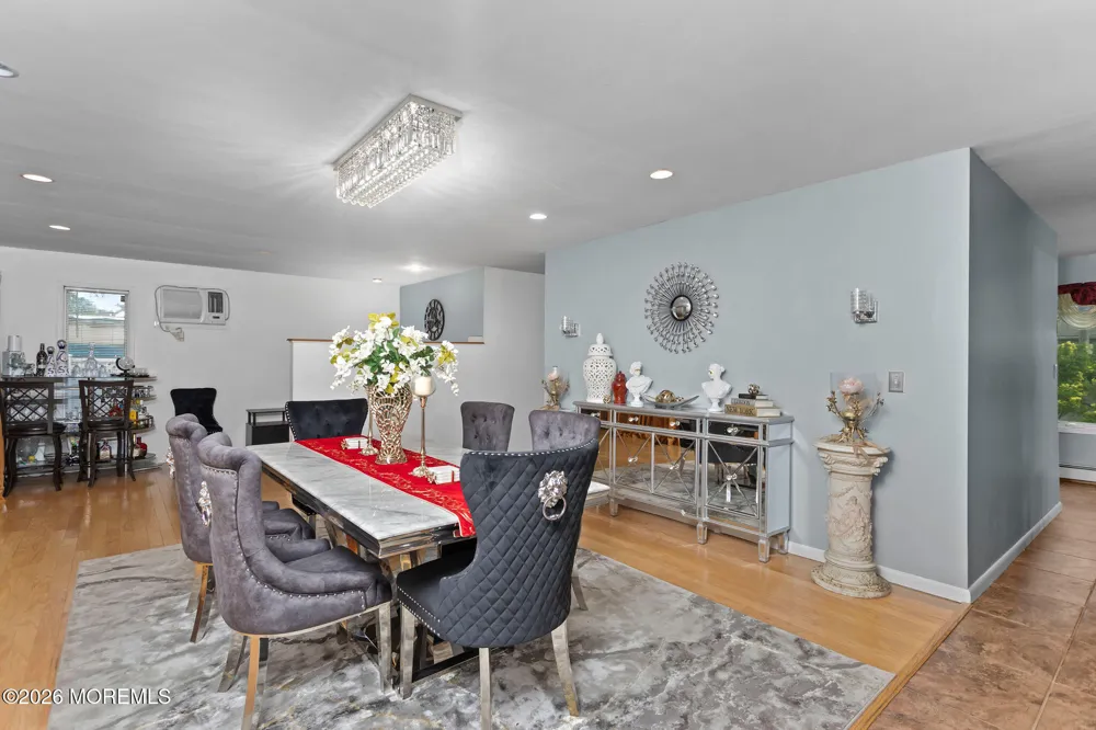 2126 Dorothy Road Toms River, NJ 08753