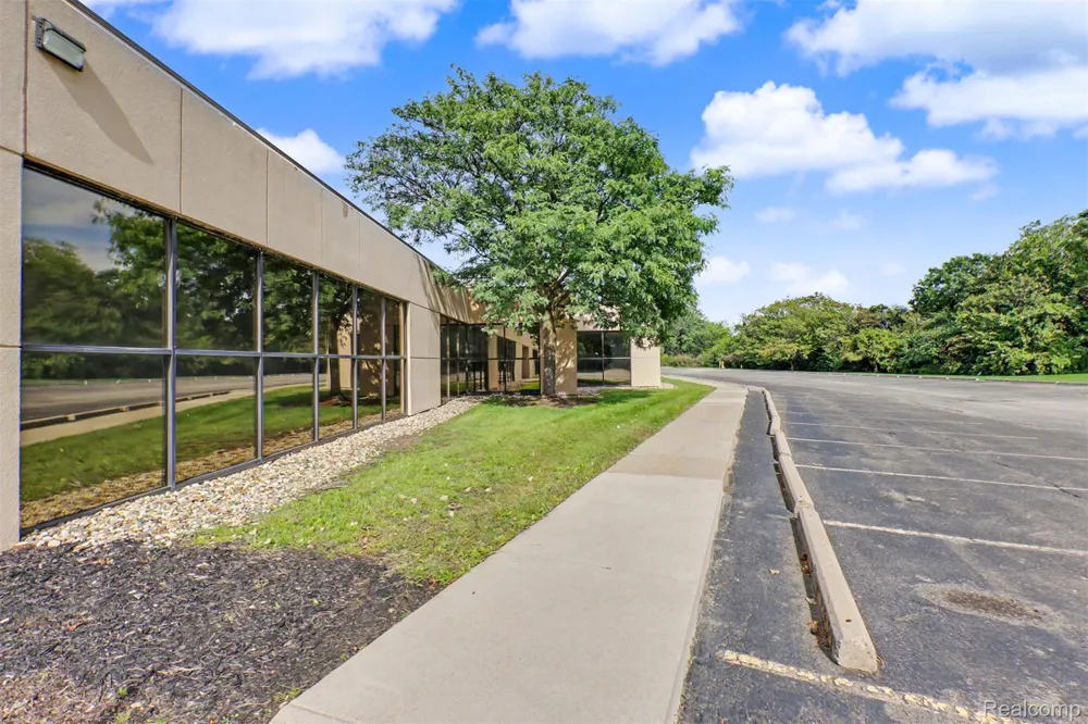 15000 Commerce Drive Dearborn City, MI 48120