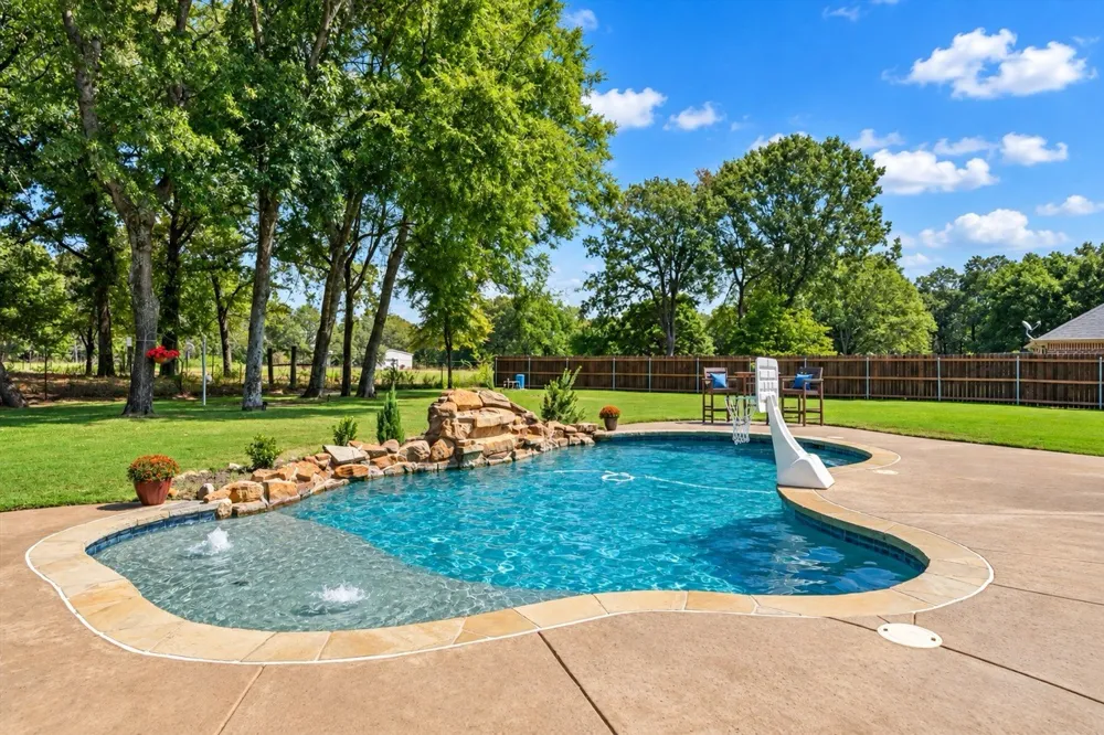 13630 Karah Lane Lindale, TX 75771