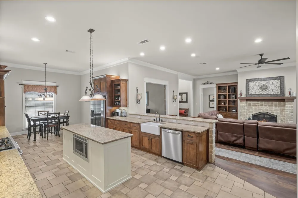 13630 Karah Lane Lindale, TX 75771