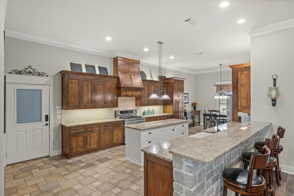 13630 Karah Lane Lindale, TX 75771