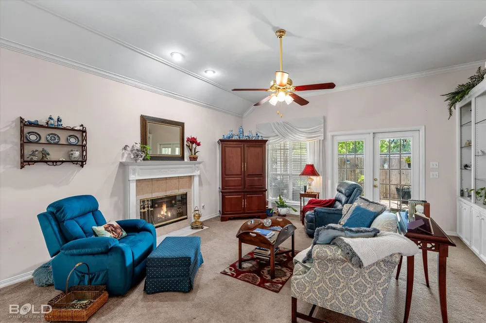 6013 Eric Lane Shreveport, LA 71105