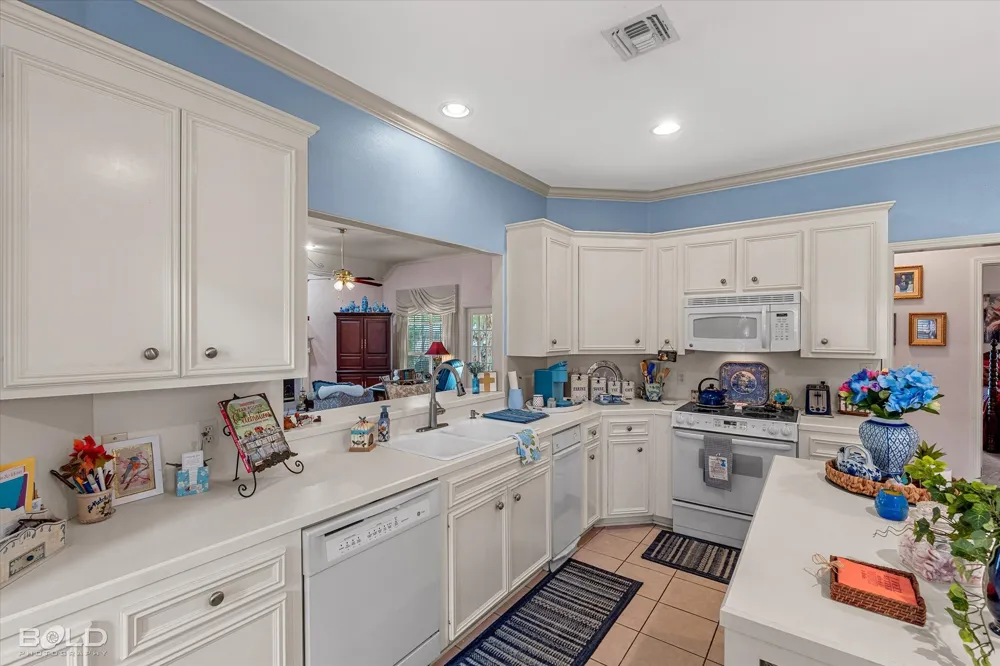 6013 Eric Lane Shreveport, LA 71105