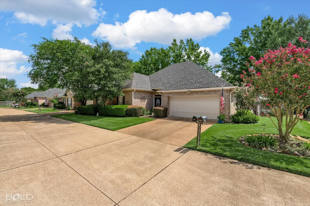 6013 Eric Lane Shreveport, LA 71105