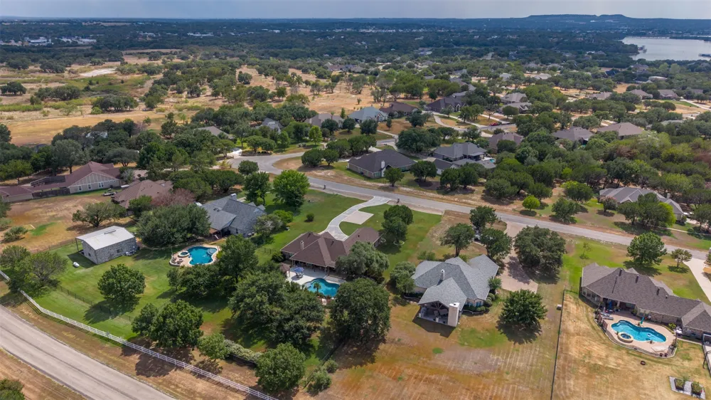 2116 Wood Duck Lane Granbury, TX 76049