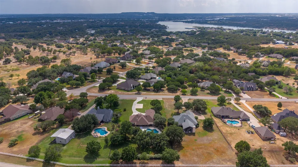 2116 Wood Duck Lane Granbury, TX 76049