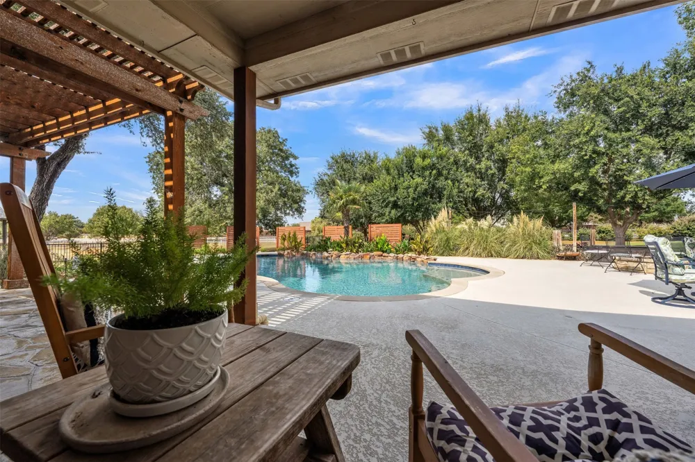 2116 Wood Duck Lane Granbury, TX 76049