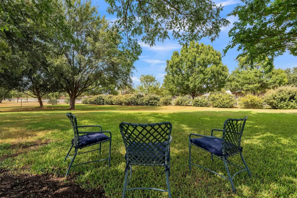2116 Wood Duck Lane Granbury, TX 76049