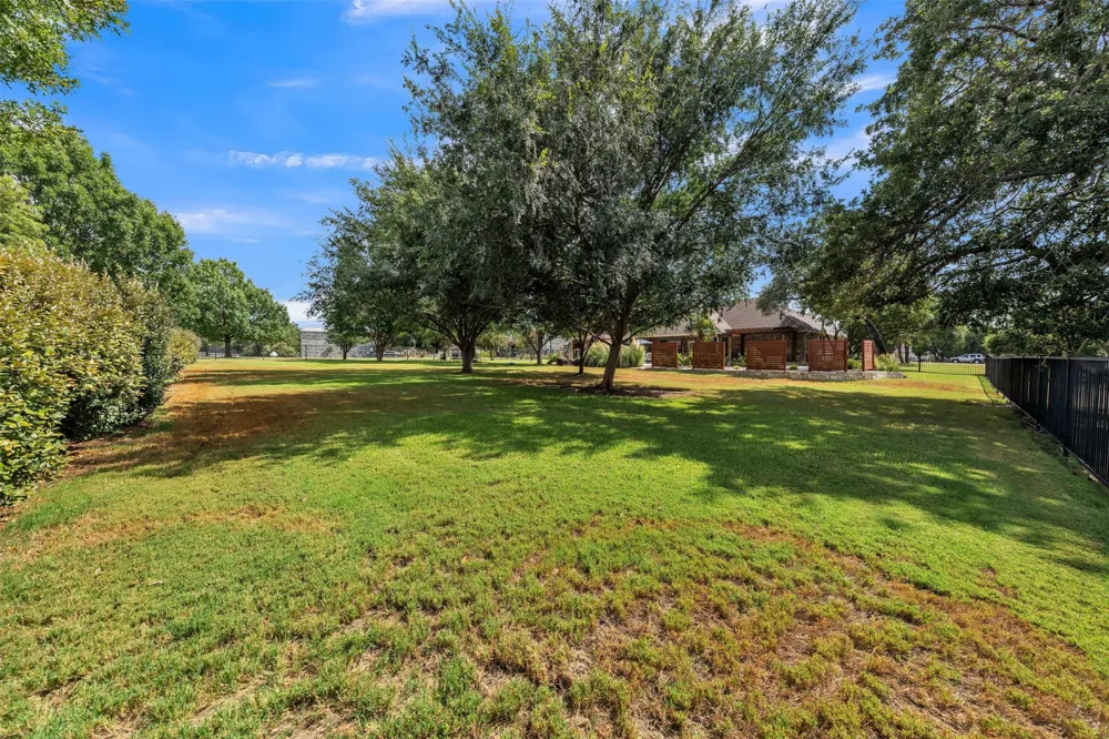 2116 Wood Duck Lane Granbury, TX 76049