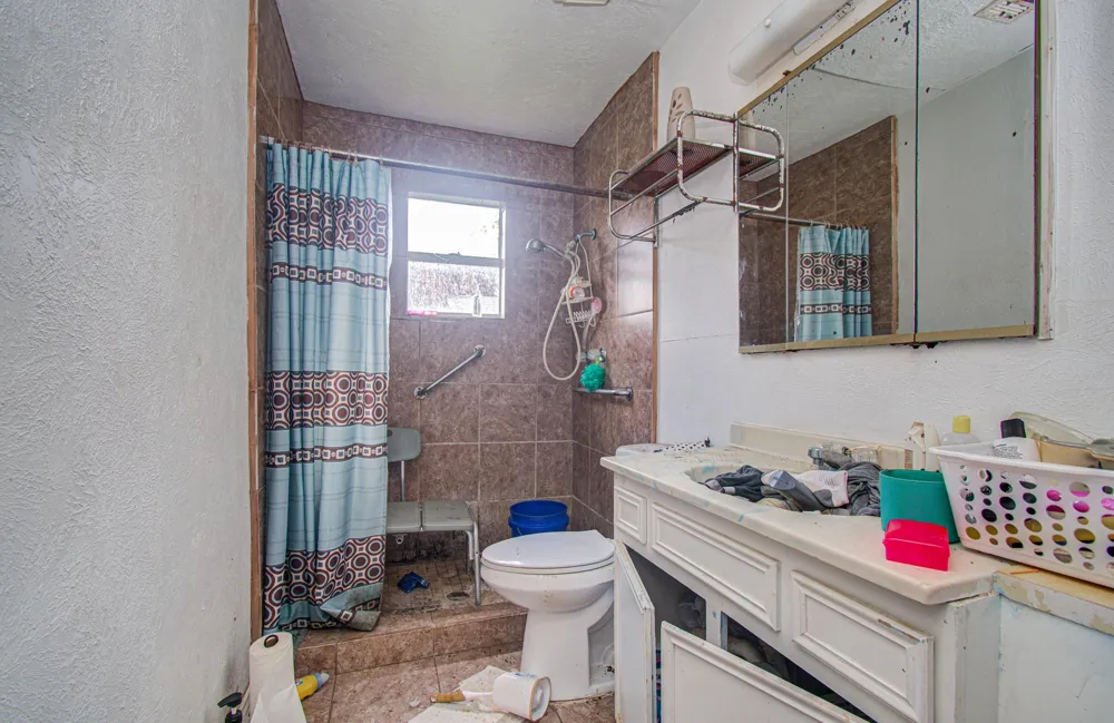 162 Calloway Street Houston, TX 77029
