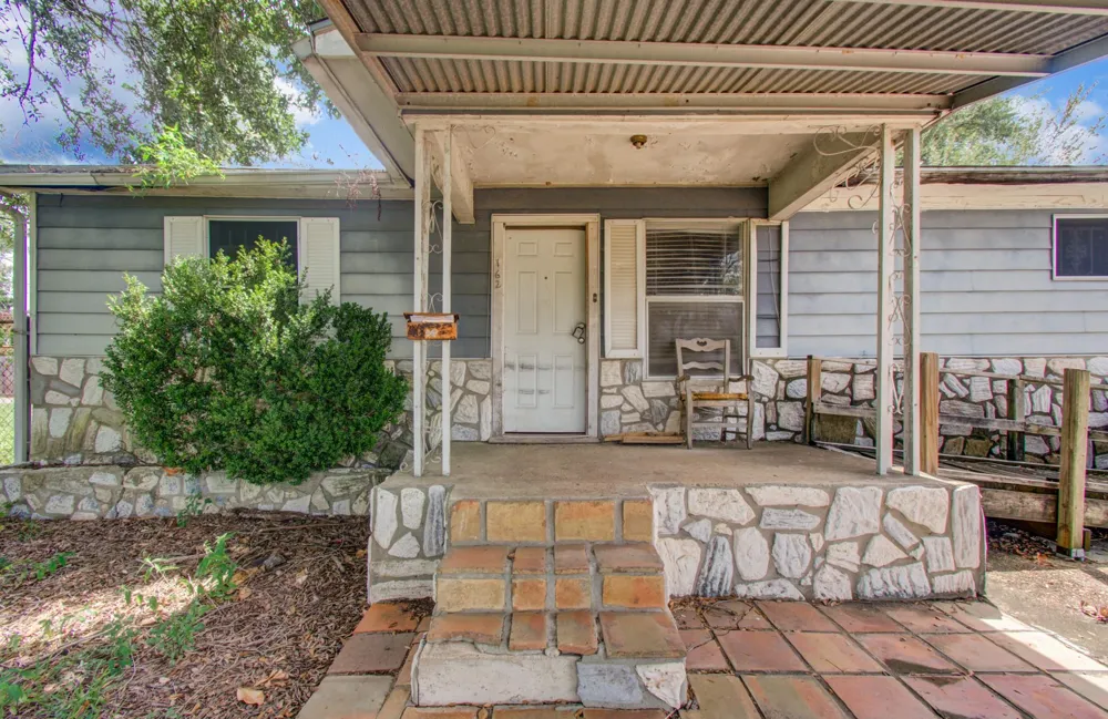 162 Calloway Street Houston, TX 77029