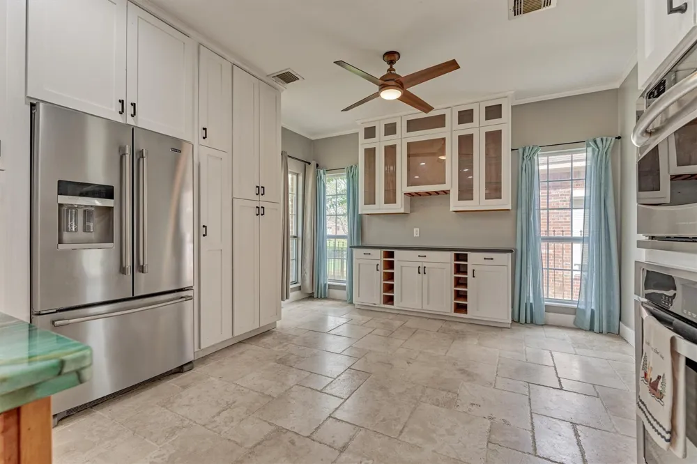 8710 Cross Country Drive Humble, TX 77346