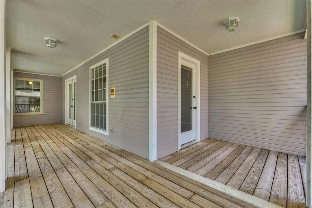8710 Cross Country Drive Humble, TX 77346