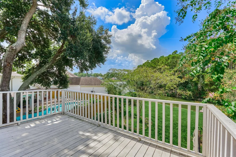 8710 Cross Country Drive Humble, TX 77346