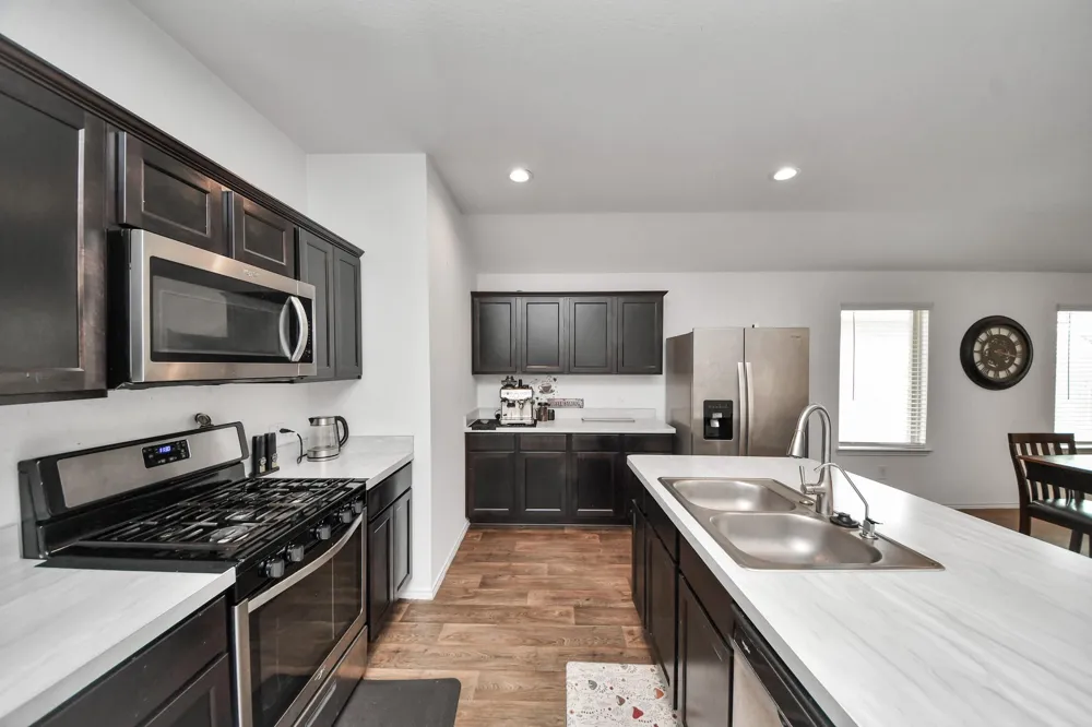 5318 Shady Olive Street Katy, TX 77449