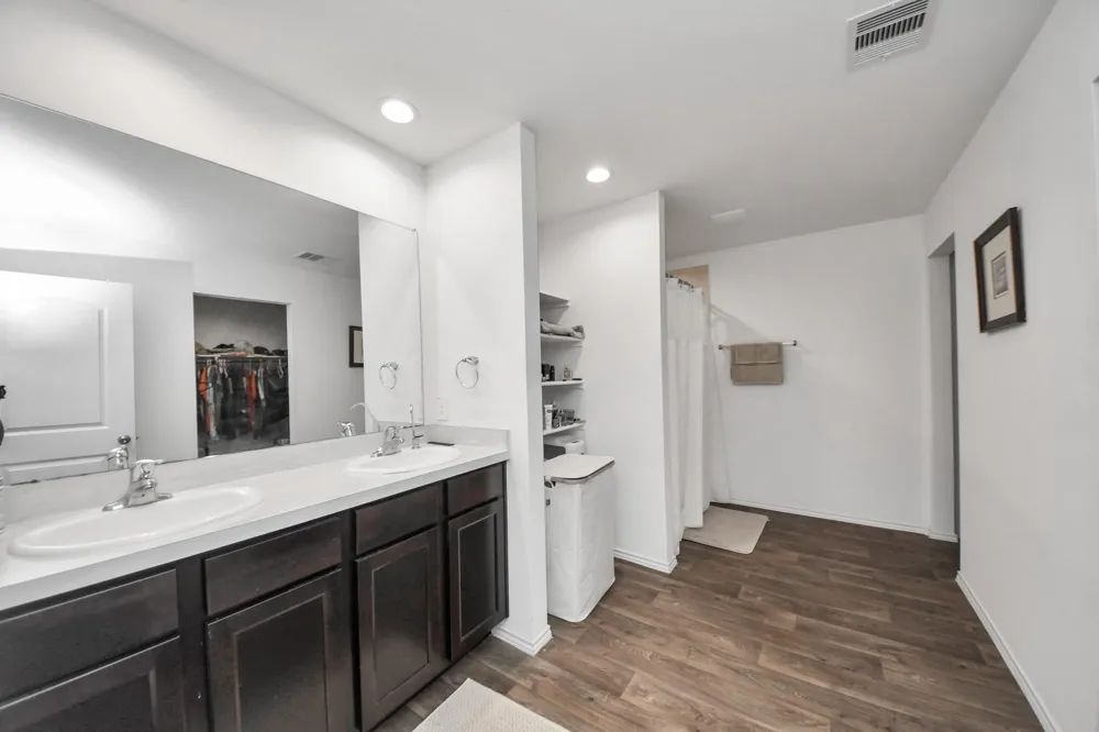 5318 Shady Olive Street Katy, TX 77449