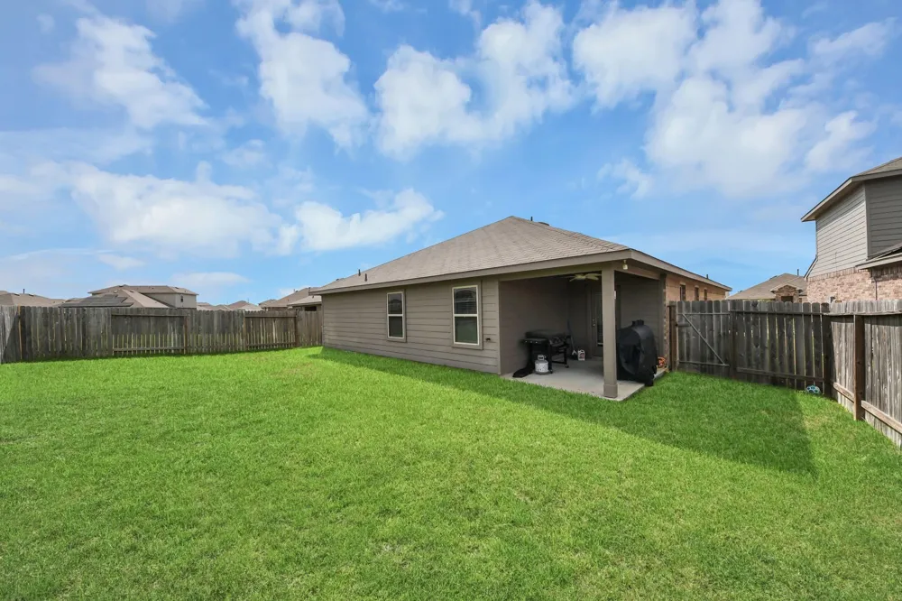 5318 Shady Olive Street Katy, TX 77449