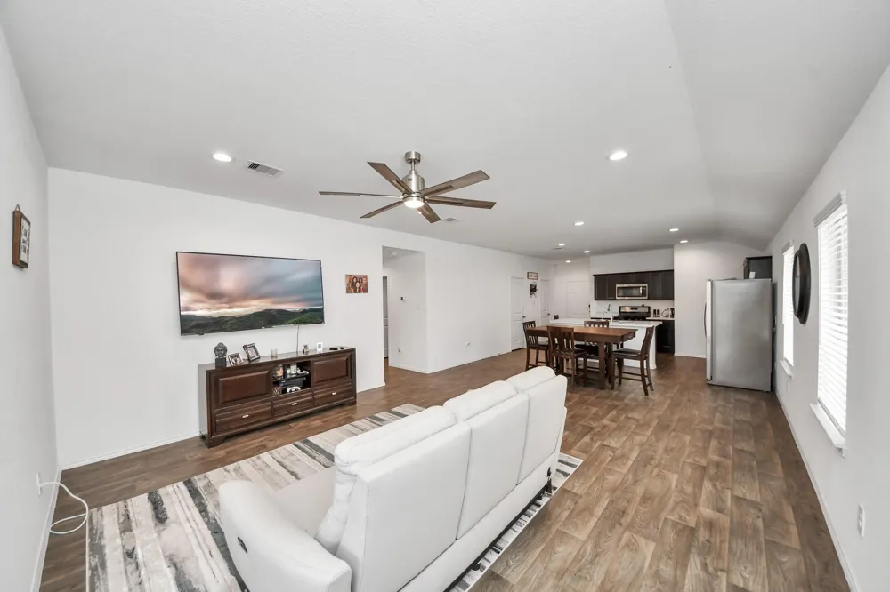 5318 Shady Olive Street Katy, TX 77449