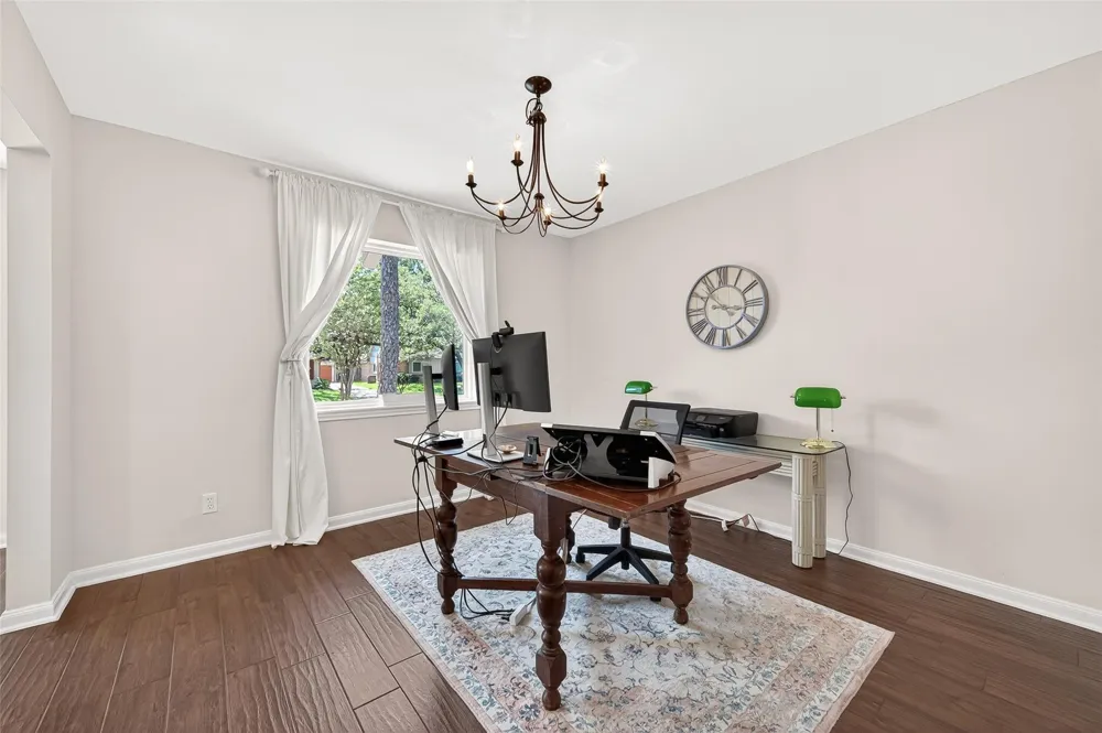 2610 Teague Road Houston, TX 77080