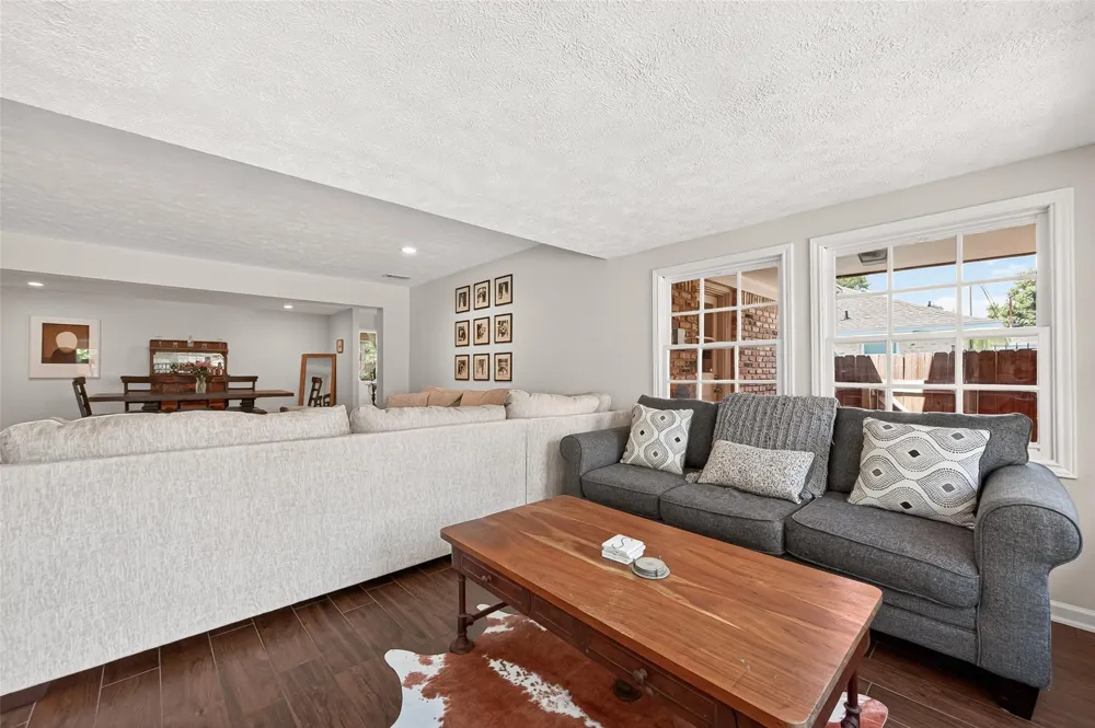 2610 Teague Road Houston, TX 77080